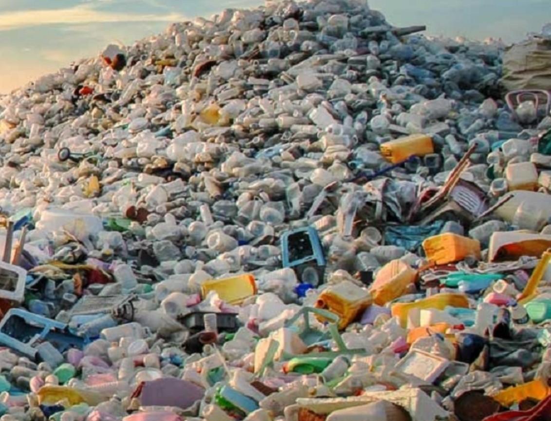 a landfill of waste plastic