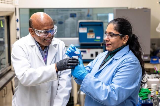 two people in a laboratory