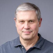 Photograph of Ruslan Prozorov